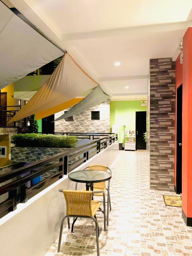 Dk'S Inn Coron Bagian luar foto